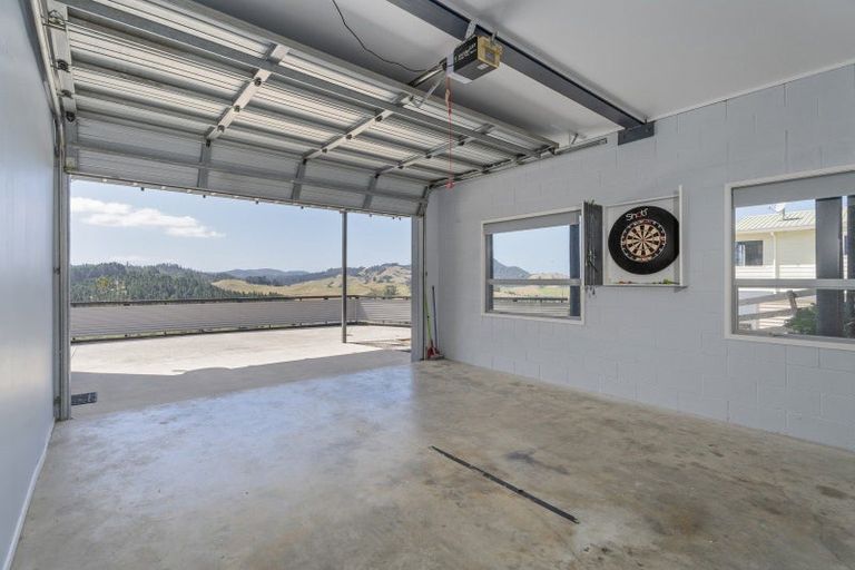 Photo of property in 112 Centennial Drive, Whitianga, 3510