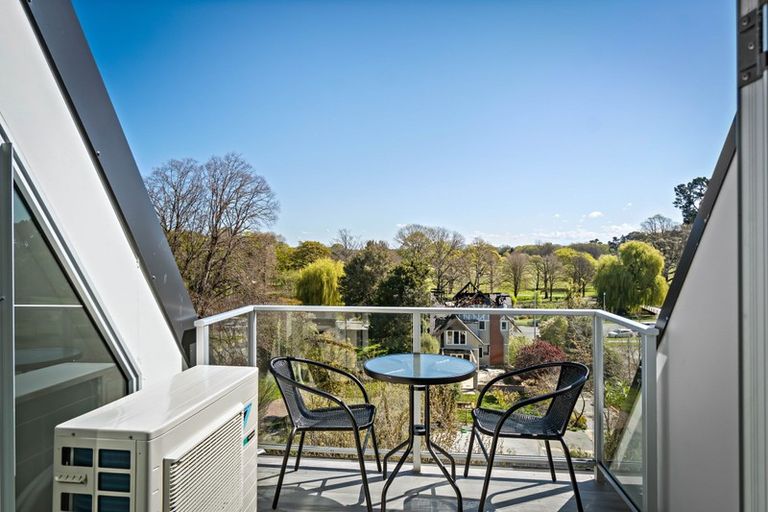 Photo of property in 15/15 Peterborough Street, Christchurch Central, Christchurch, 8013