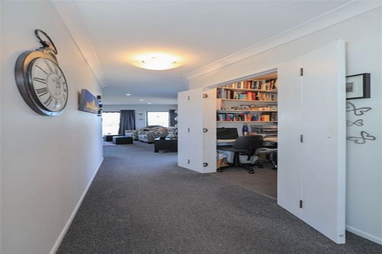 Photo of property in 96 Kimihia Road, Huntly, 3700