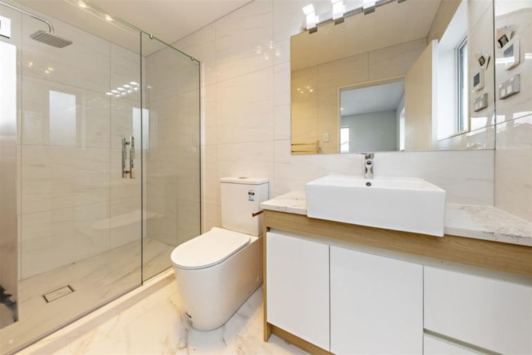 Photo of property in 37 Tinaku Road, Flat Bush, Auckland, 2019