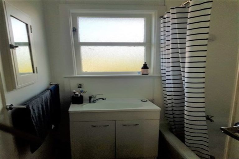 Photo of property in 27 Mckillop Street, Ranui, Porirua, 5024