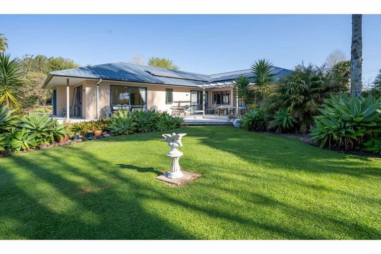 Photo of property in 28 Davis Strongman Place, Kerikeri, 0293