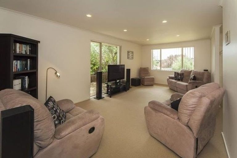 Photo of property in 27 Carol Lee Place, Albany Heights, Auckland, 0632