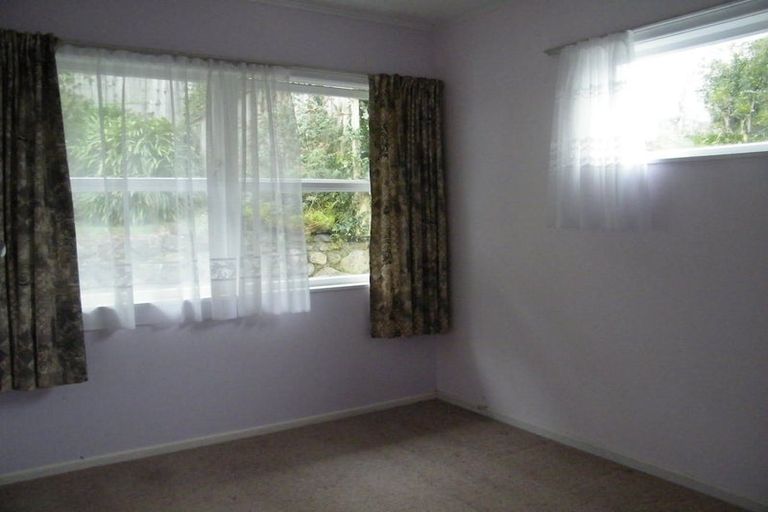 Photo of property in 4 Epsom Way, Karori, Wellington, 6012