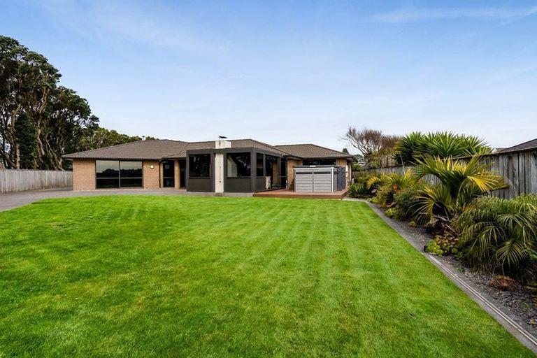 Photo of property in 25b Dolphin Parade, Bell Block, New Plymouth, 4312