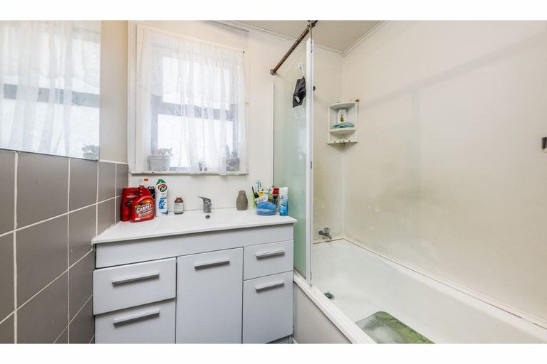 Photo of property in 116 Clayton Avenue, Otara, Auckland, 2023