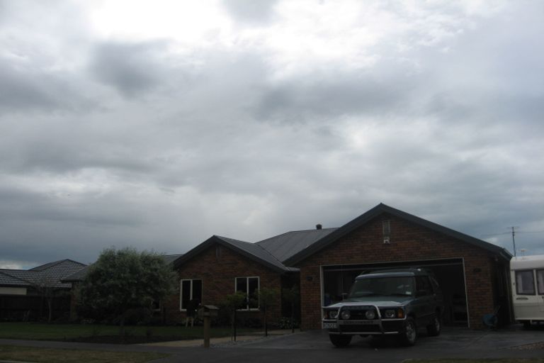 Photo of property in 5 Saint Keverne Close, Burwood, Christchurch, 8083