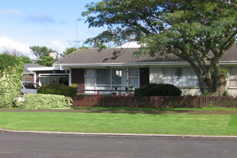 Photo of property in 1/15 Tavistock Street, Papatoetoe, Auckland, 2104