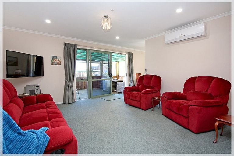 Photo of property in 9 Easton Street, Foxton, 4814