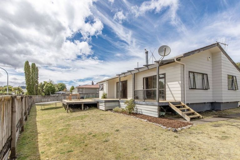 Photo of property in 8 Papua Street, Turangi, 3334