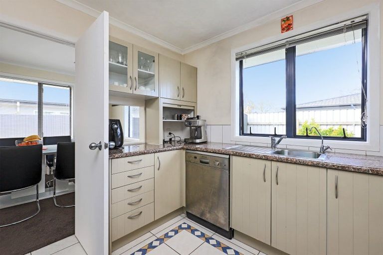 Photo of property in 806a Lawrence Street, Akina, Hastings, 4122