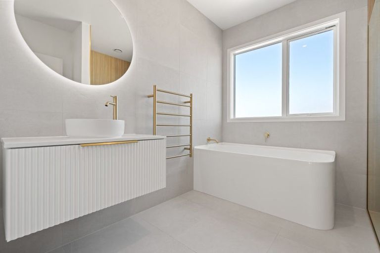 Photo of property in 19b Madison Street, Carterton, 5713