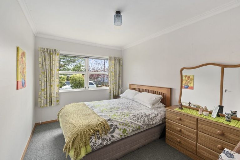 Photo of property in 14 Cobham Street, Levin, 5510
