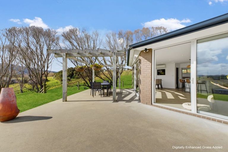 Photo of property in 65 Jumna Road, Maungaturoto, 0587