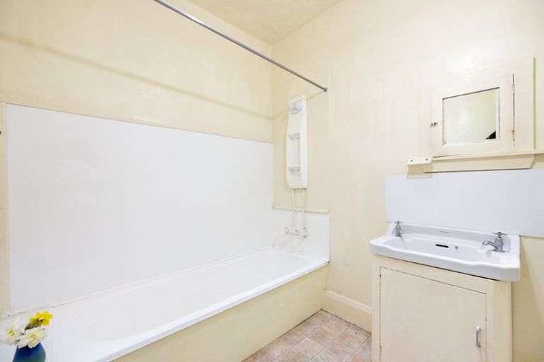 Photo of property in 9 Seamount Terrace, Mount Pleasant, Christchurch, 8081