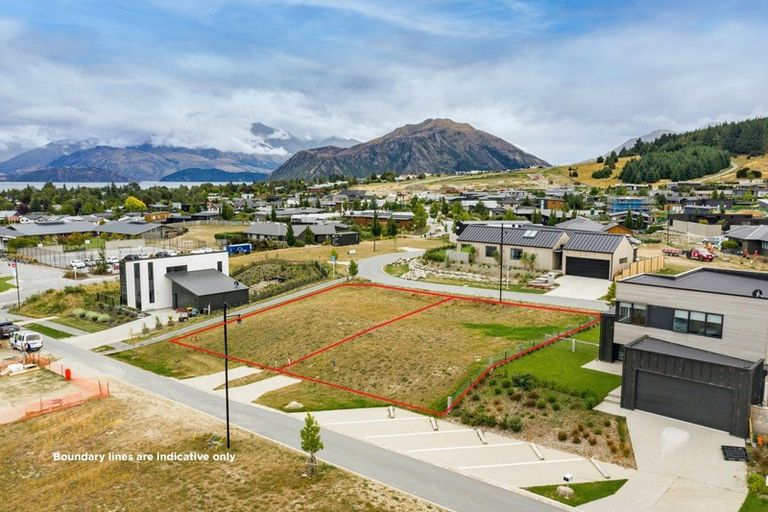 Photo of property in 10 Tuke Lane, Wanaka, 9305