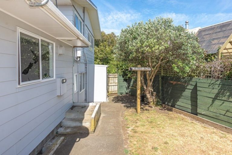 Photo of property in 33 Karamu Street, Tawhero, Whanganui, 4501