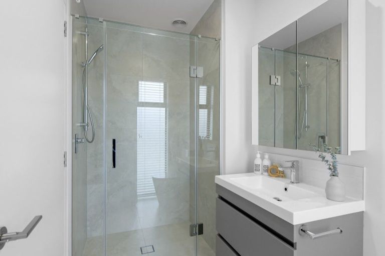 Photo of property in 4/30 Clyde Road, Upper Riccarton, Christchurch, 8041