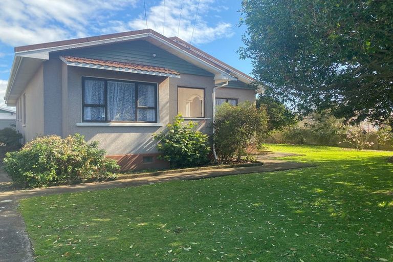 Photo of property in 67 Blake Street, Waitara, 4320