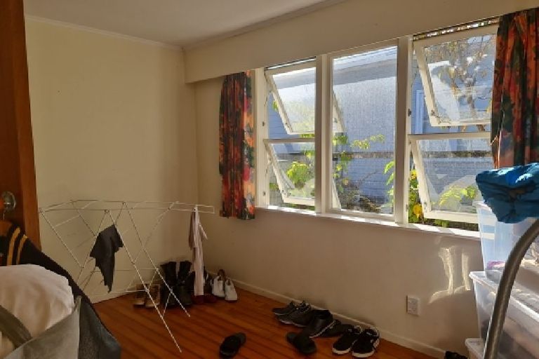 Photo of property in 1 Carter Street, Belmont, Lower Hutt, 5010
