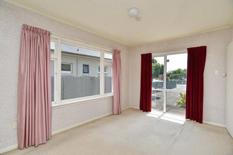Photo of property in 36 Evesham Crescent, Spreydon, Christchurch, 8024