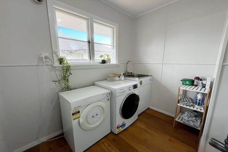 Photo of property in 15 Niagara Street, Wainoni, Christchurch, 8061