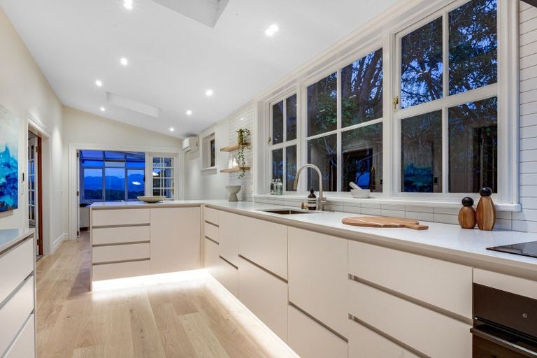 Photo of property in 7 Washington Avenue, Brooklyn, Wellington, 6021