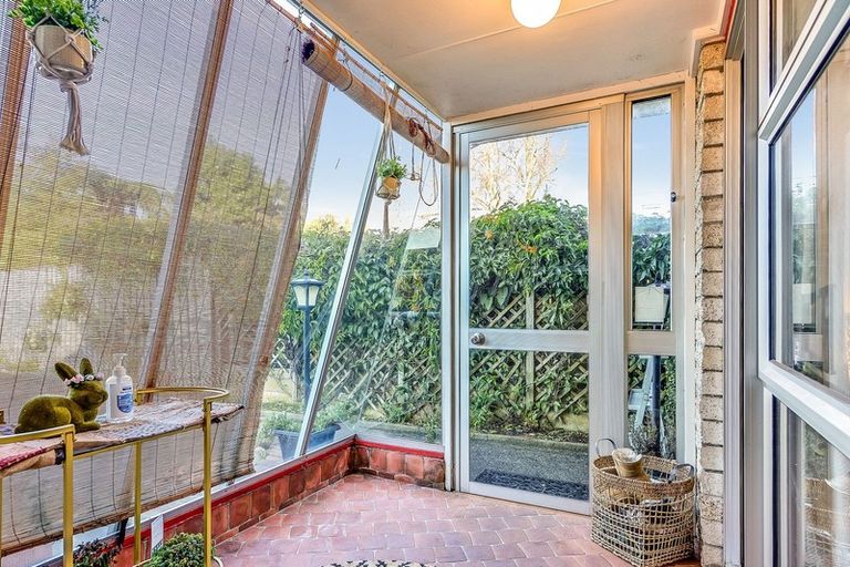 Photo of property in 15b Taylor Terrace, St Andrews, Hamilton, 3200