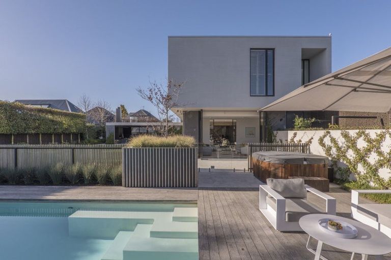 Photo of property in 48 Clissold Street, Merivale, Christchurch, 8014