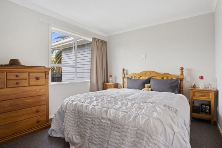 Photo of property in 69 Beach Road, Katikati, 3129