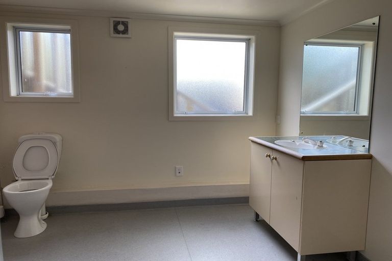 Photo of property in 8 Otterson Street, Tahunanui, Nelson, 7011