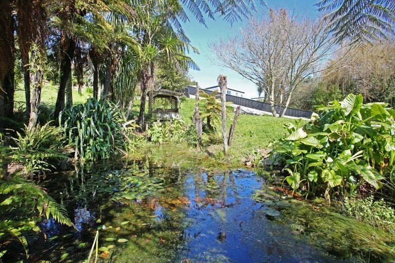 Photo of property in 4 Will Cooper Way, Tuakau, 2121