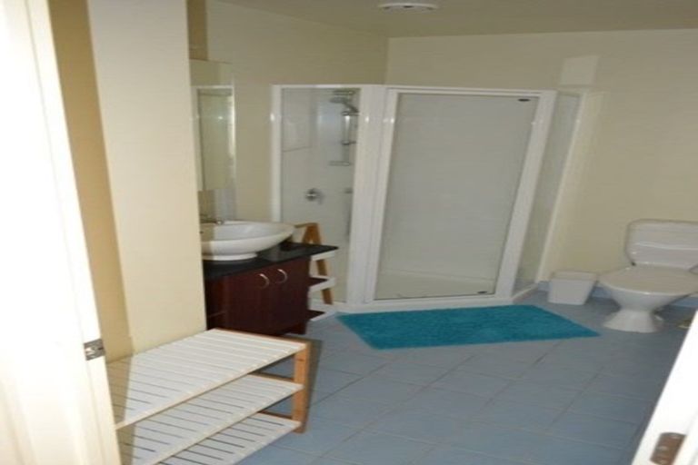 Photo of property in 4j/17 Crown Lynn Place, New Lynn, Auckland, 0600