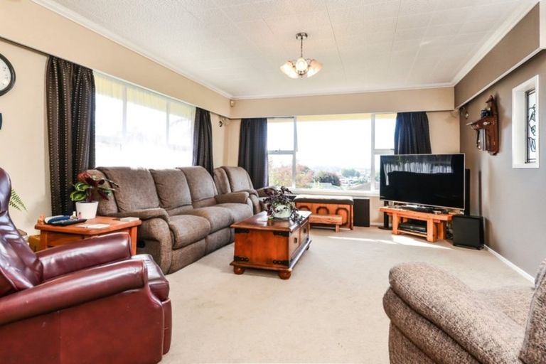 Photo of property in 51 Dinsdale Road, Dinsdale, Hamilton, 3204