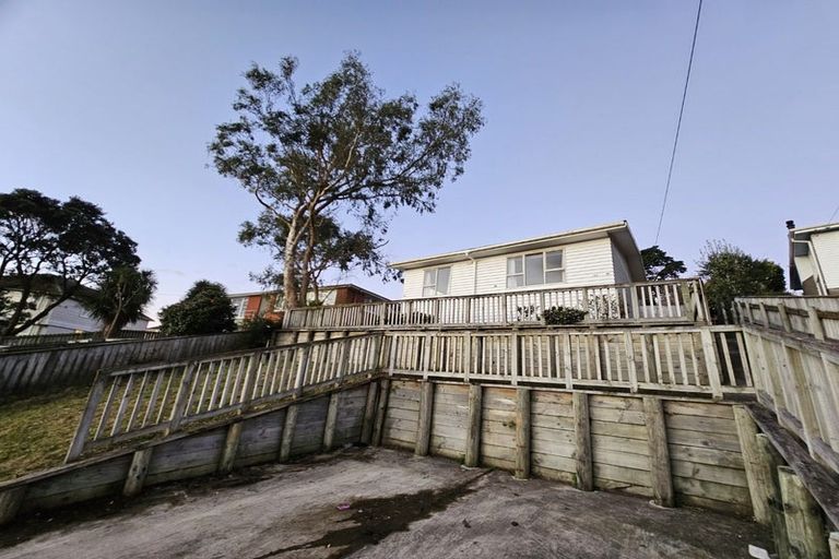 Photo of property in 37a Bedford Street, Cannons Creek, Porirua, 5024