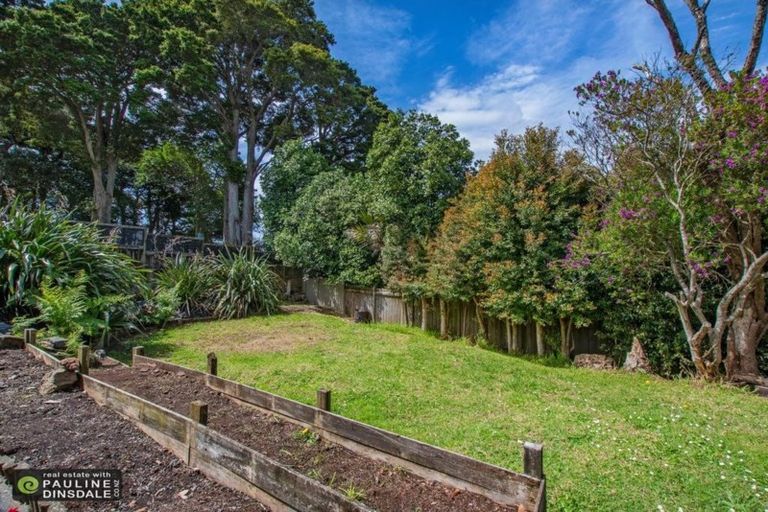 Photo of property in 11 Le Ruez Place, Maunu, Whangarei, 0110