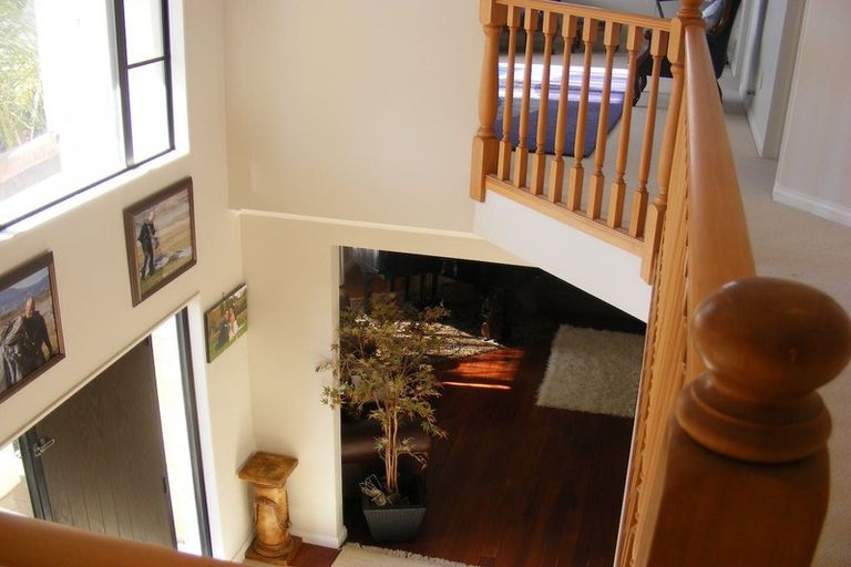 Photo of property in 106 Meadowland Drive, Somerville, Auckland, 2014