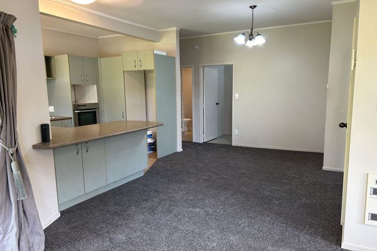 Photo of property in 223 Woodlands Park Road, Titirangi, Auckland, 0604