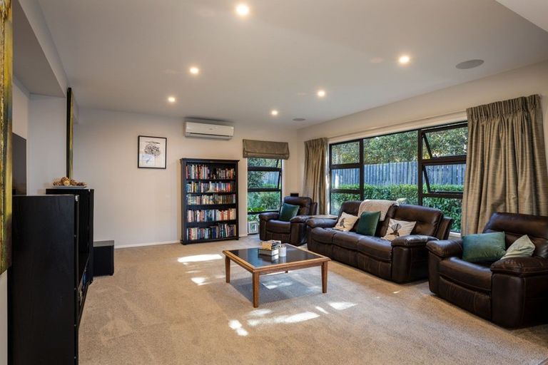 Photo of property in 25 Nadine Stanton Drive, Bell Block, New Plymouth, 4312