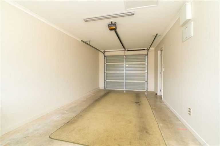 Photo of property in 8 Reid Avenue, Mosgiel, 9024