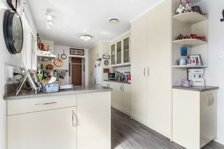 Photo of property in 34 Fergusson Street, Solway, Masterton, 5810