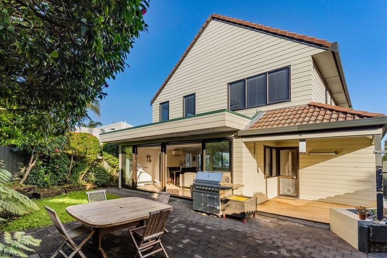 Photo of property in 28a Orchard Road, Waiake, Auckland, 0630