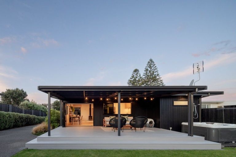 Photo of property in 156 Valley Road, Mount Maunganui, 3116