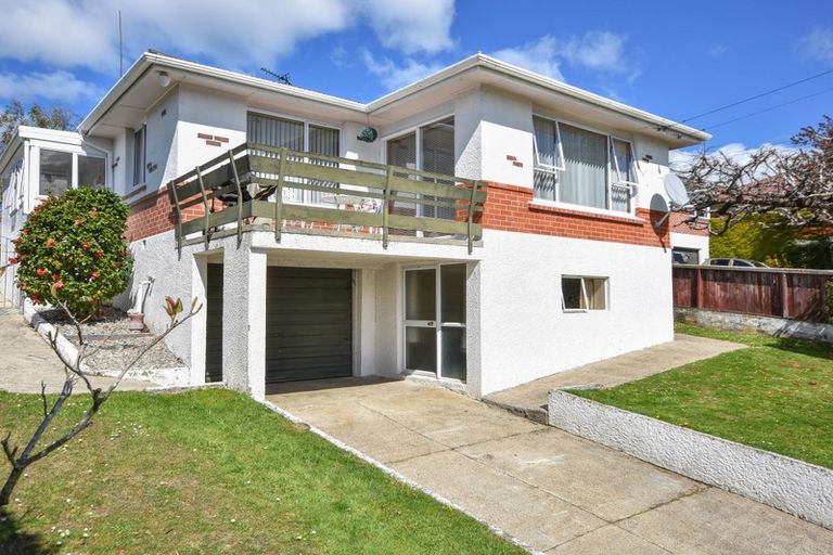 Photo of property in 14 Martin Road, Fairfield, Dunedin, 9018