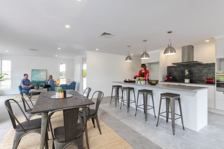 Photo of property in 15 Woodleigh Lane, Mangawhai, 0573