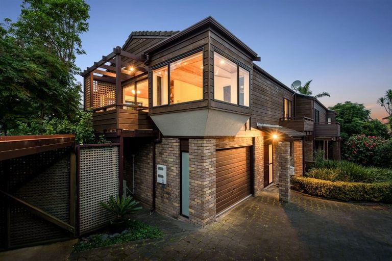 Photo of property in 4/11 Faulkner Road, Northcote Point, Auckland, 0627