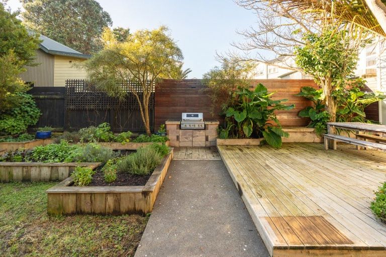Photo of property in 1/121 Hataitai Road, Hataitai, Wellington, 6021
