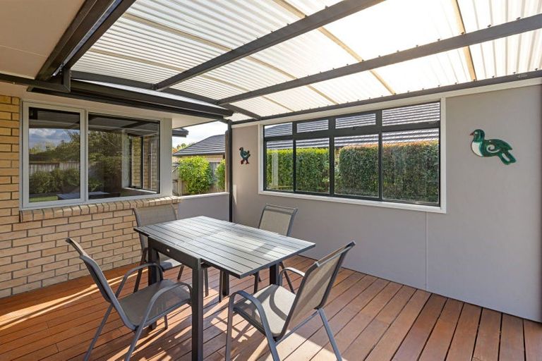 Photo of property in 26 Whitney Place, Rototuna North, Hamilton, 3210