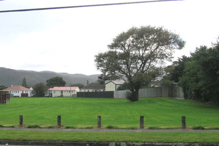 Photo of property in 10 Burcham Street, Taita, Lower Hutt, 5011