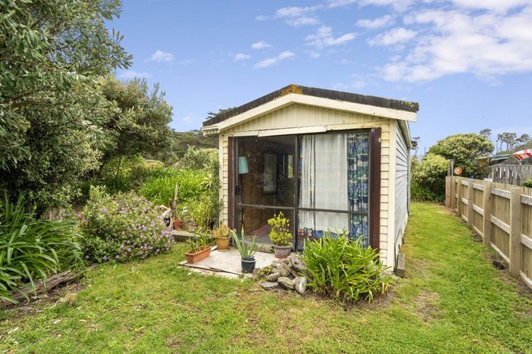 Photo of property in 224 Marine Parade, Otaki Beach, Otaki, 5512